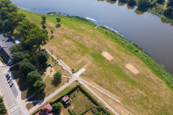 Neries upėje maudytis nerekomenduojama