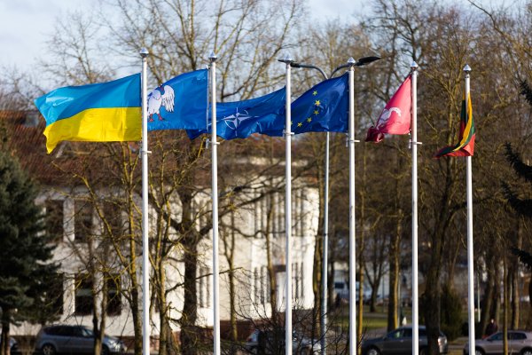 Ukrainiečiai Jonavoje: dalis jau dirba, gauna leidimus gyventi ir nebeturi kur grįžti
