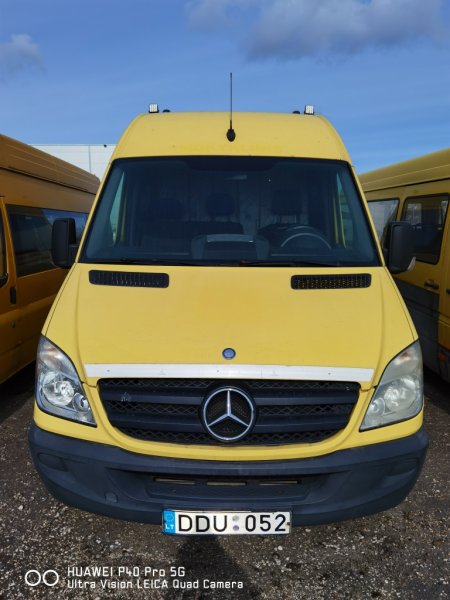 Transporto priemonės Mercedes Benz/311 pardavimo aukcionas (PASIBAIGĘS)