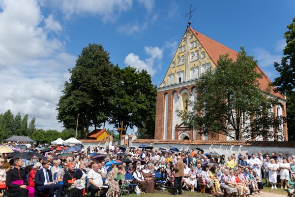 Skaruliuose paminėtas bažnyčios jubiliejus, prasidėjo muzikos festivalis