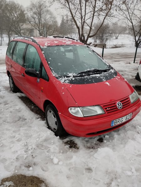Pakartotinis transporto priemonės VW SHARAN pardavimas viešo aukciono būdu (PARDUOTA)