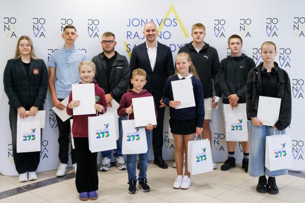 „Atliekų kultūros“ egzamine –  ir puikius rezultatus pademonstravę jonaviečiai