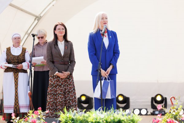 Rukloje surengta miestelio šventė „Palydėkime vasarą“